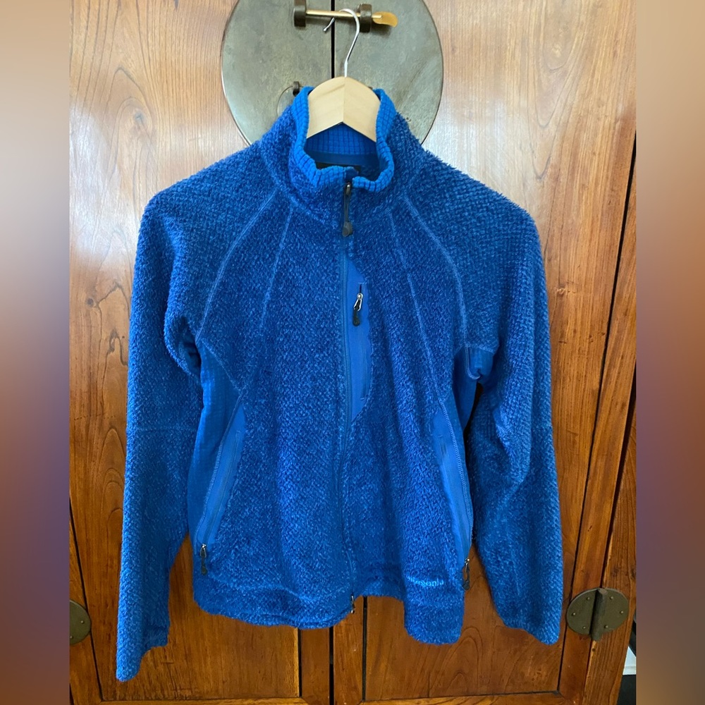 PATAGONIA Women’s R2 Polartech Fleece